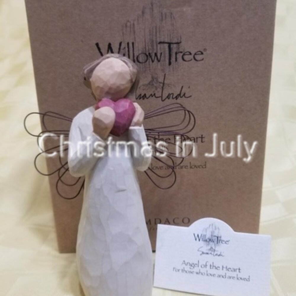 Willow Tree Susan Lordi Angel of the Heart (small) Figurine #26024 w/box